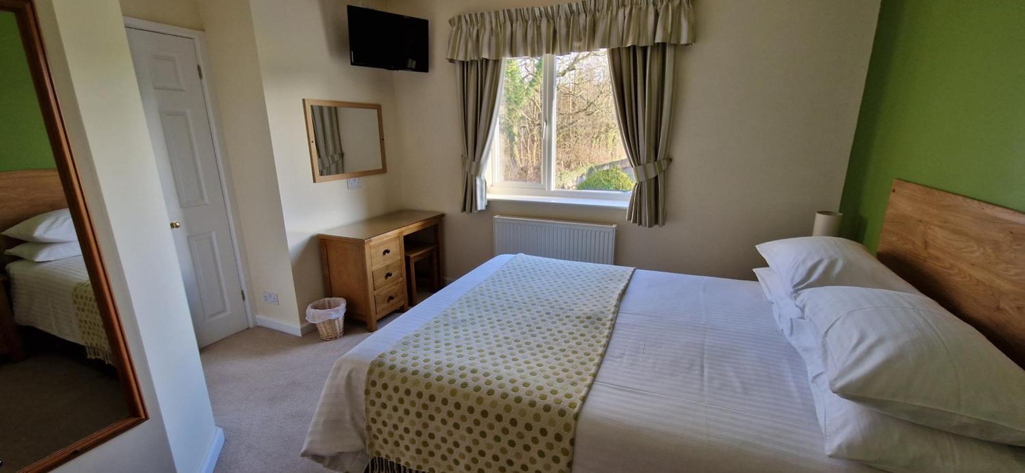The Lodge Brecon B&B ภายนอก รูปภาพ