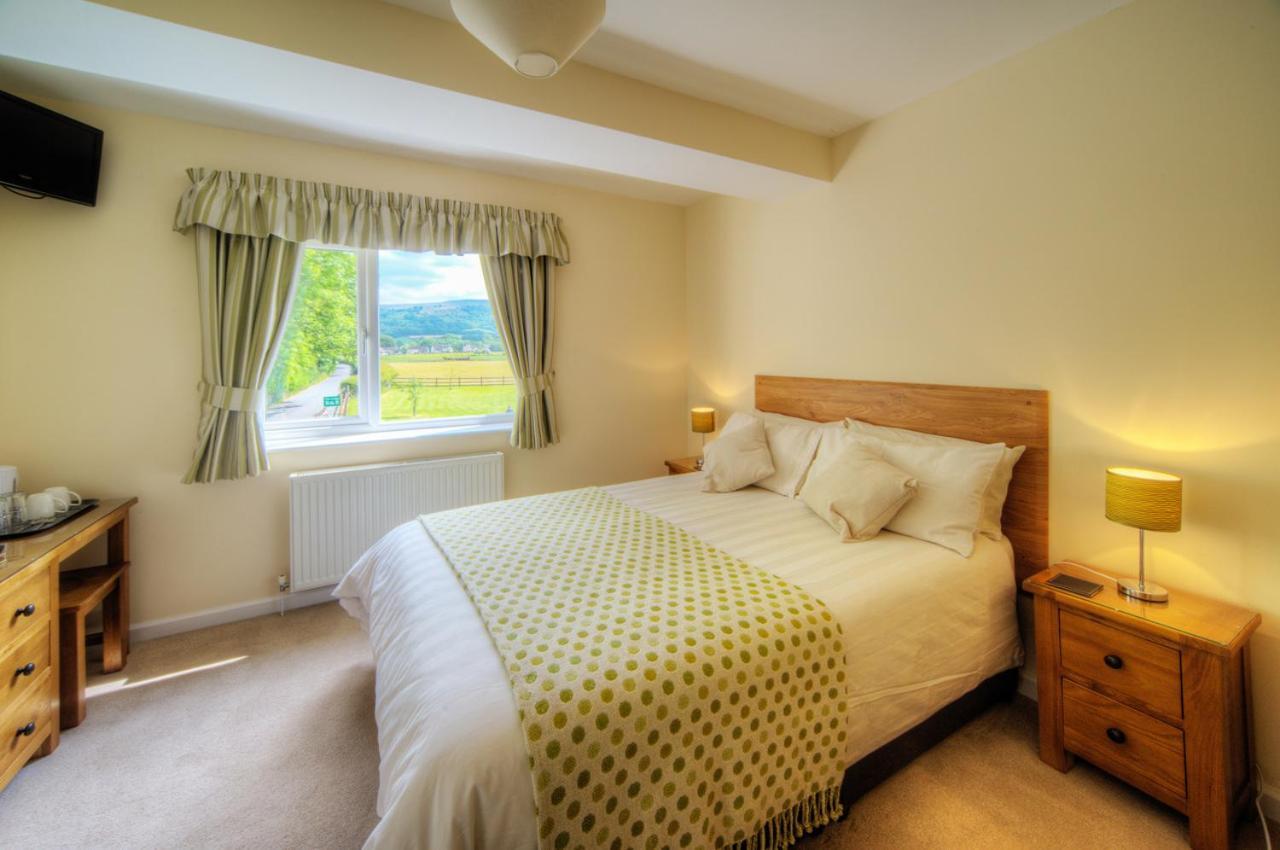 The Lodge Brecon B&B ภายนอก รูปภาพ