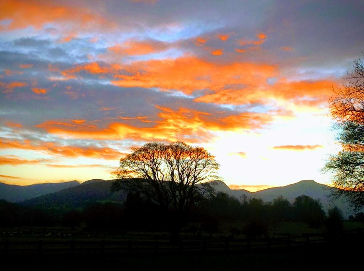 The Lodge Brecon B&B ภายนอก รูปภาพ